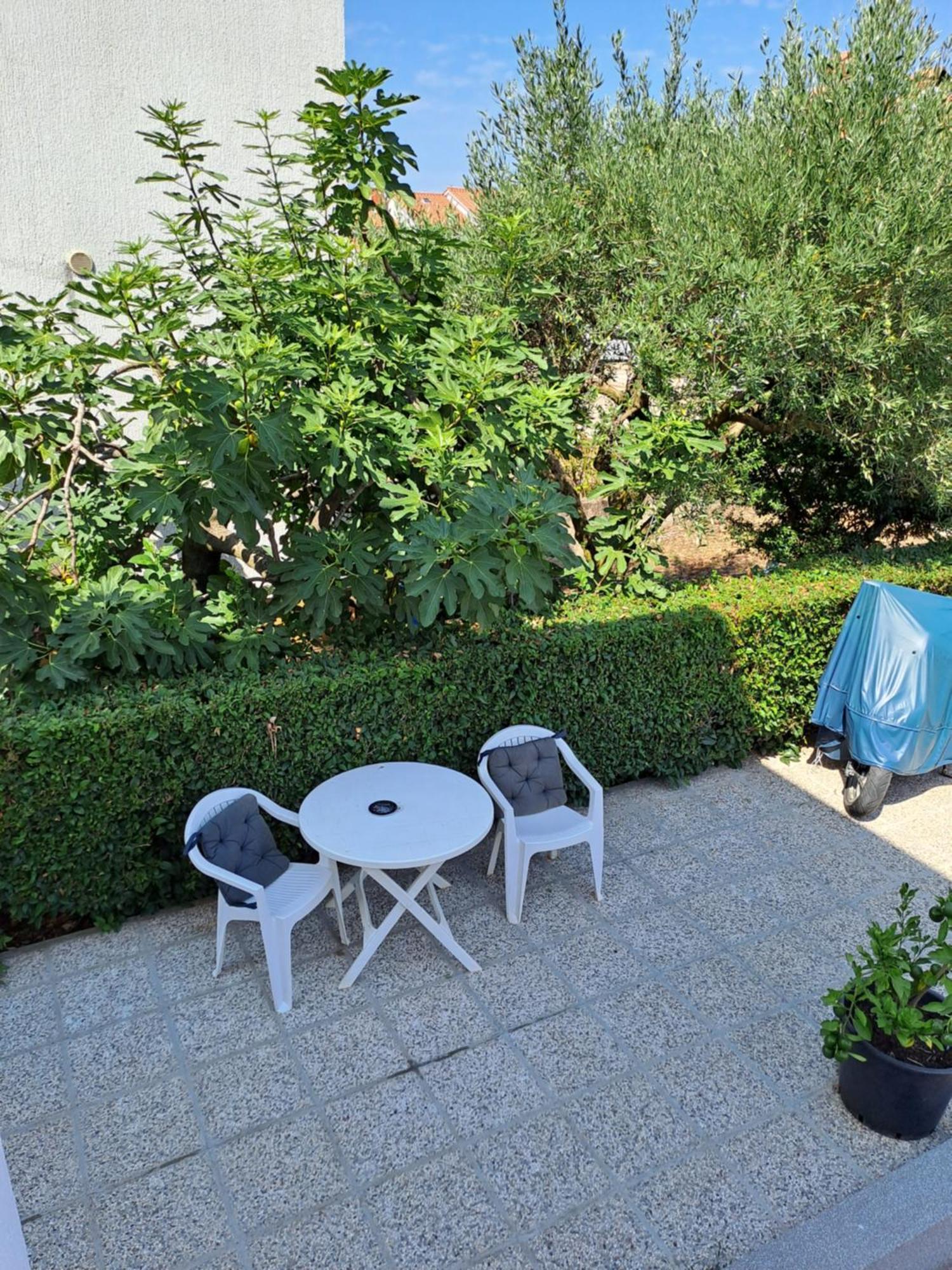 אומאג Apartments Luigi חדר תמונה